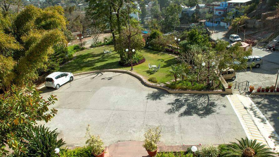 Le Madhulika Sunrise Palace, Mount Abu 5